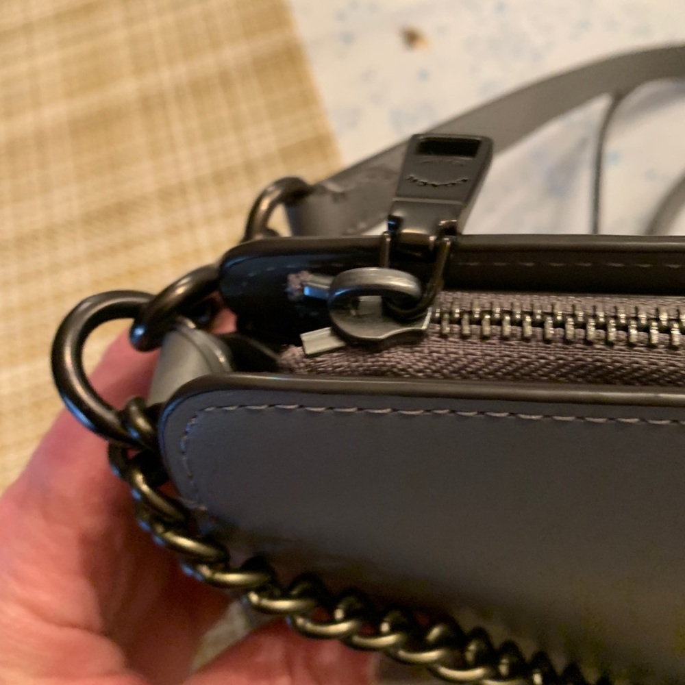 Authentic COACH 1941 Calf leather chain logo zip top Crosby - Picture 5 of 16